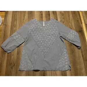 Jillian Nicole Blouse, Women's Size Medium, Black White, 3/4 Sleeve, V-neck